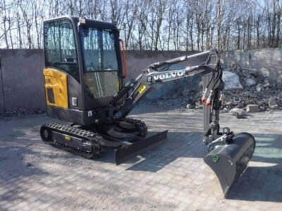 Аренда миниэкскаватора Volvo EC 18D